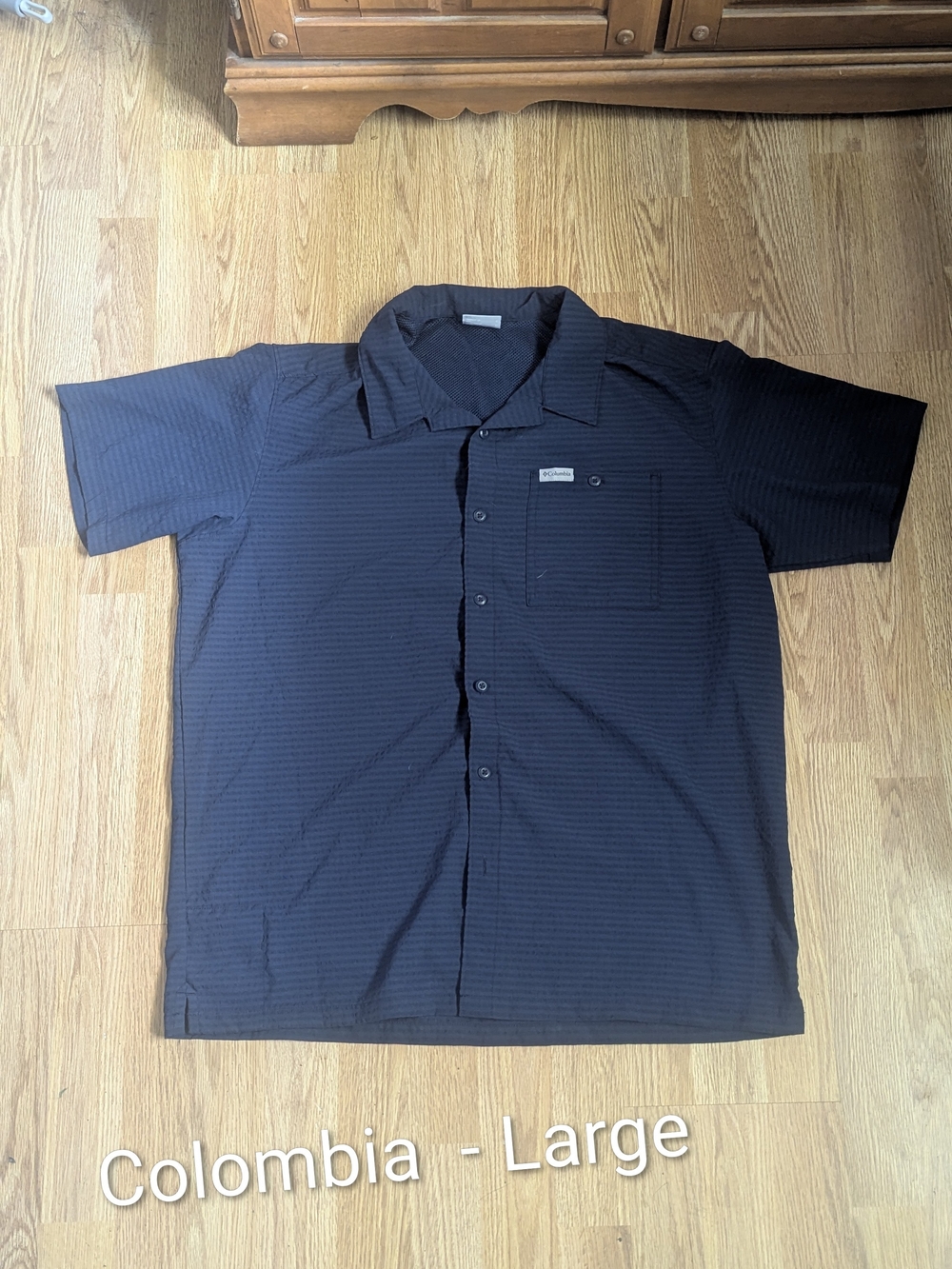 LColumbia Men's Short-Sleeve Button-Up Shirt